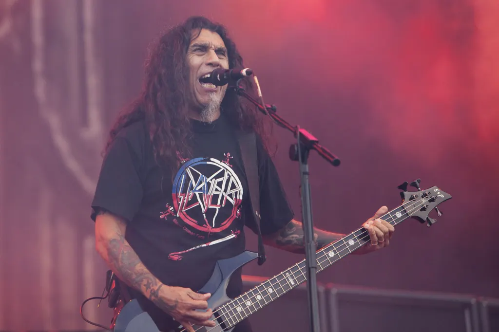 Tom Araya of Slayer performing at Sonisphere 2011